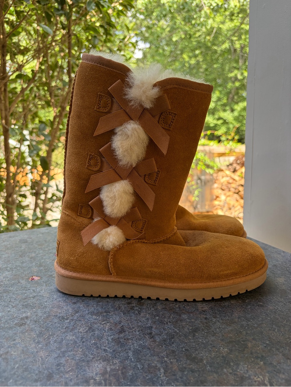 UGG Koolaburra Chestnut Suede Pom-Pom and Bows Boots Size 8 Excellent Condition!
